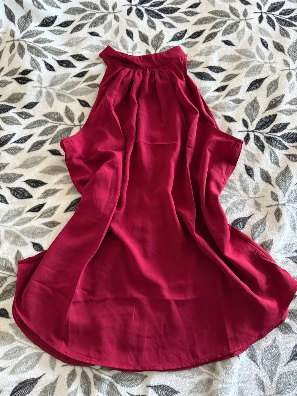 HALARA Sleeveless Top in Deep Wine